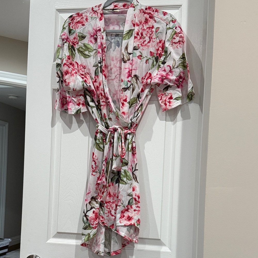 SHOW ME YOUR MUMU ROBE SEXY